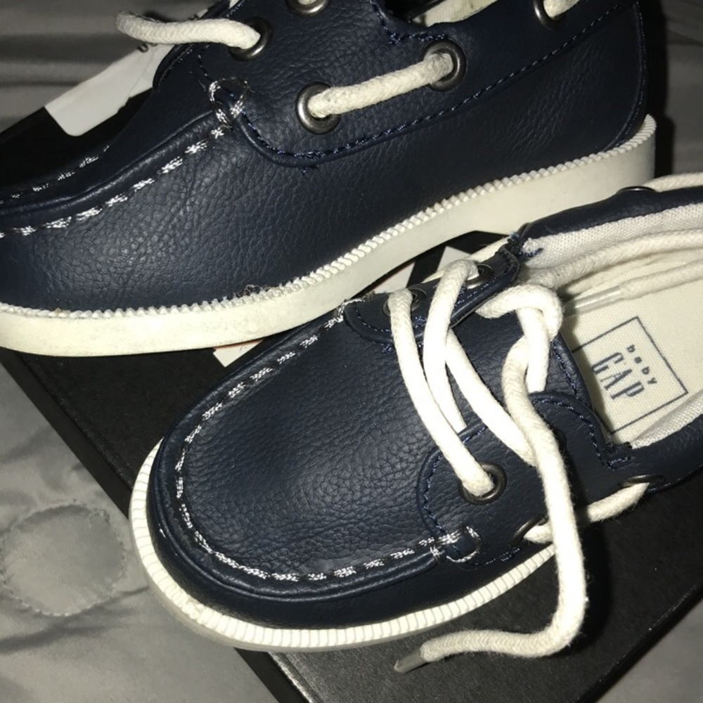 Toddler boy loafers -Gap (2pairs)